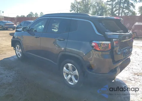 2018 Jeep Compass Latitude Fwd from USA, damaged, VIN 3C4NJCBB8JT267894